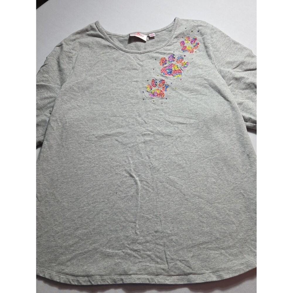 Quacker Factory Lightweight Gray Embroidered Dog Paw Sweatshirt Size 2x